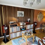 Two Tier DJ Vinyl Storage Cabinet With Component Shelf photo review