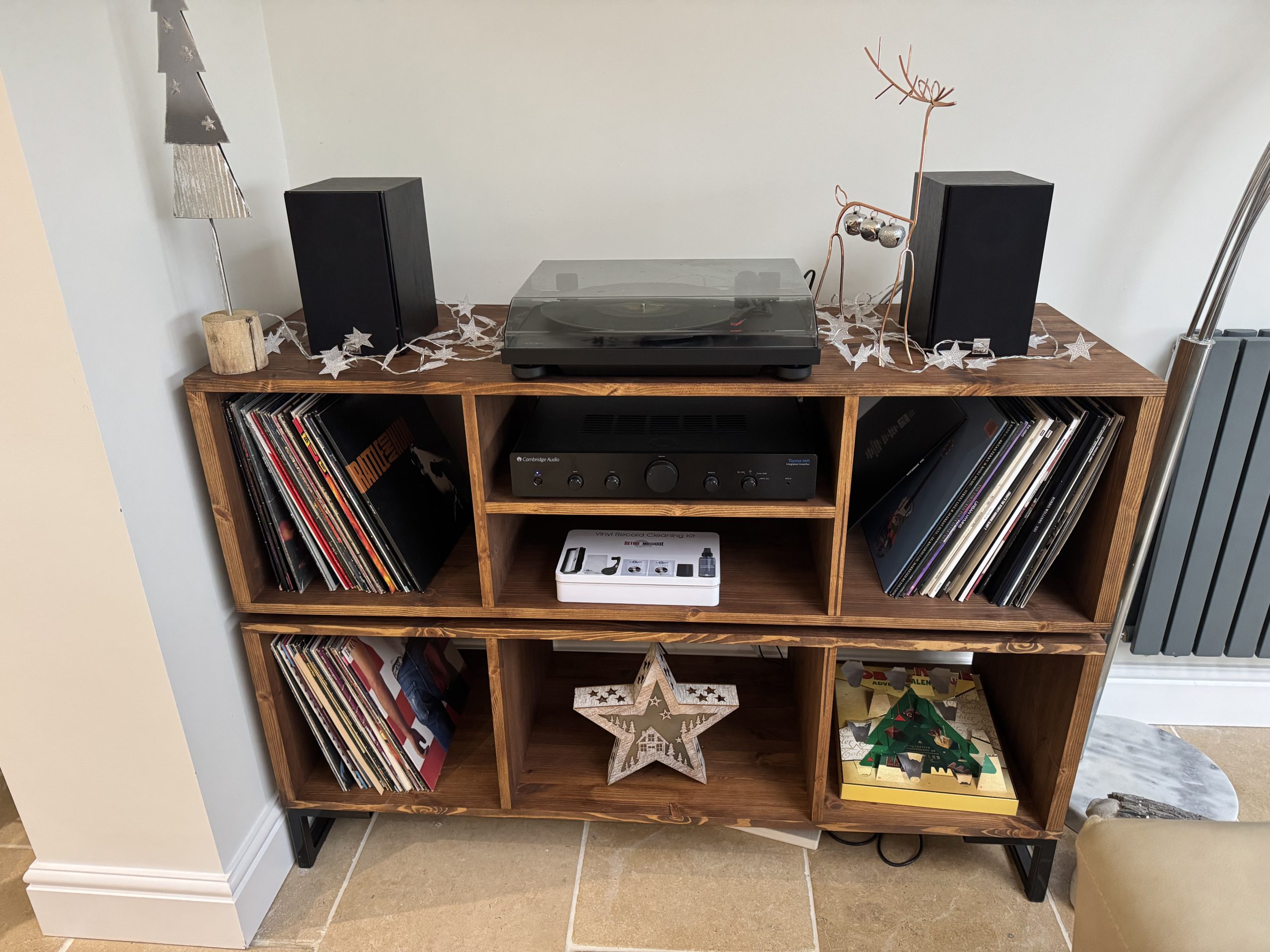 Two Tier DJ Vinyl Storage Cabinet With Component Shelf photo review