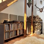 Många - Two Tier Vinyl Storage Cabinet for Collectors photo review