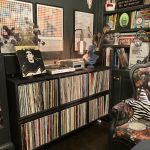Många - Two Tier Vinyl Storage Cabinet for Collectors photo review