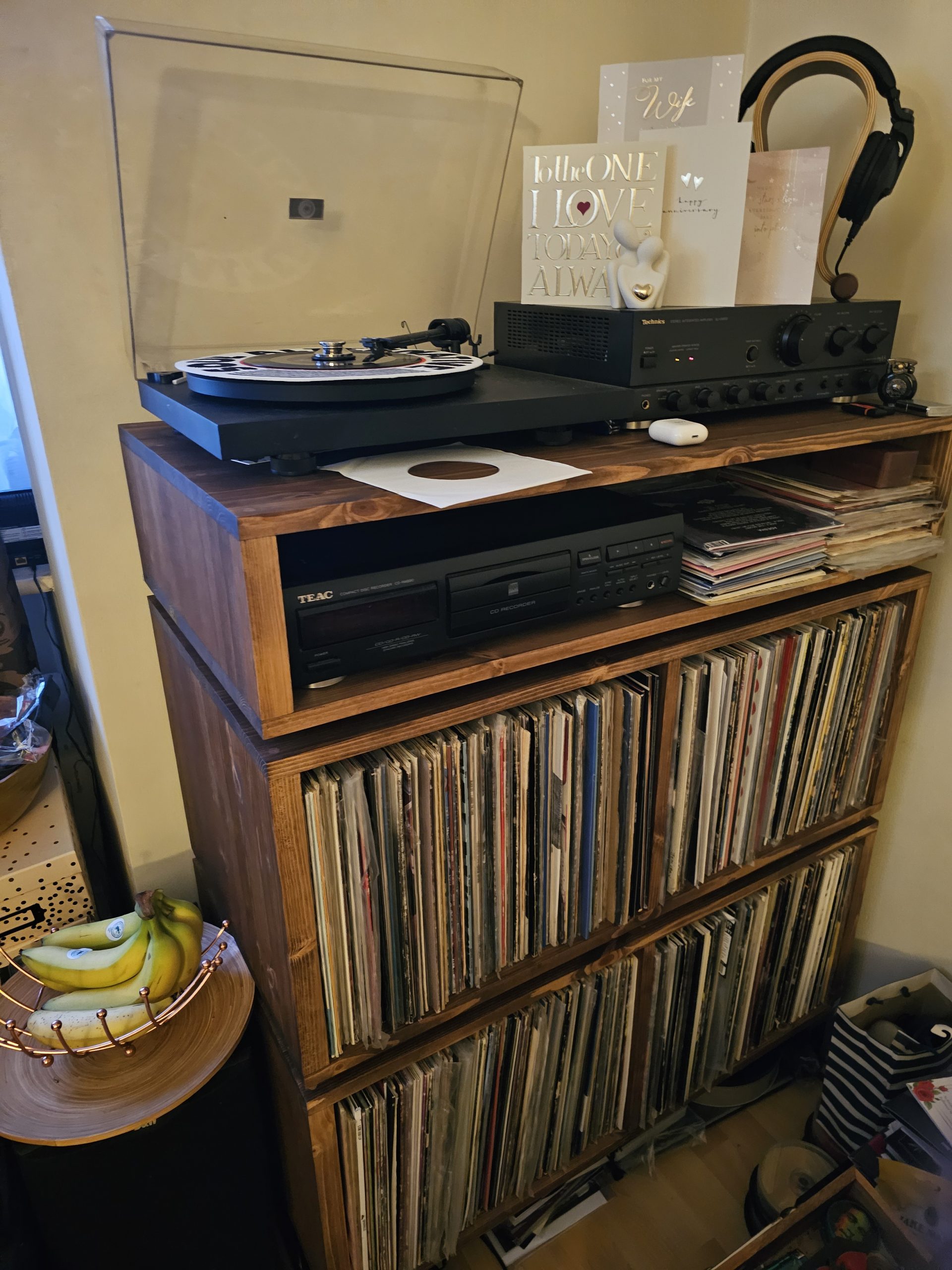 3 Tier Vinyl Storage Cabinet With Isolation Amp Shelf photo review