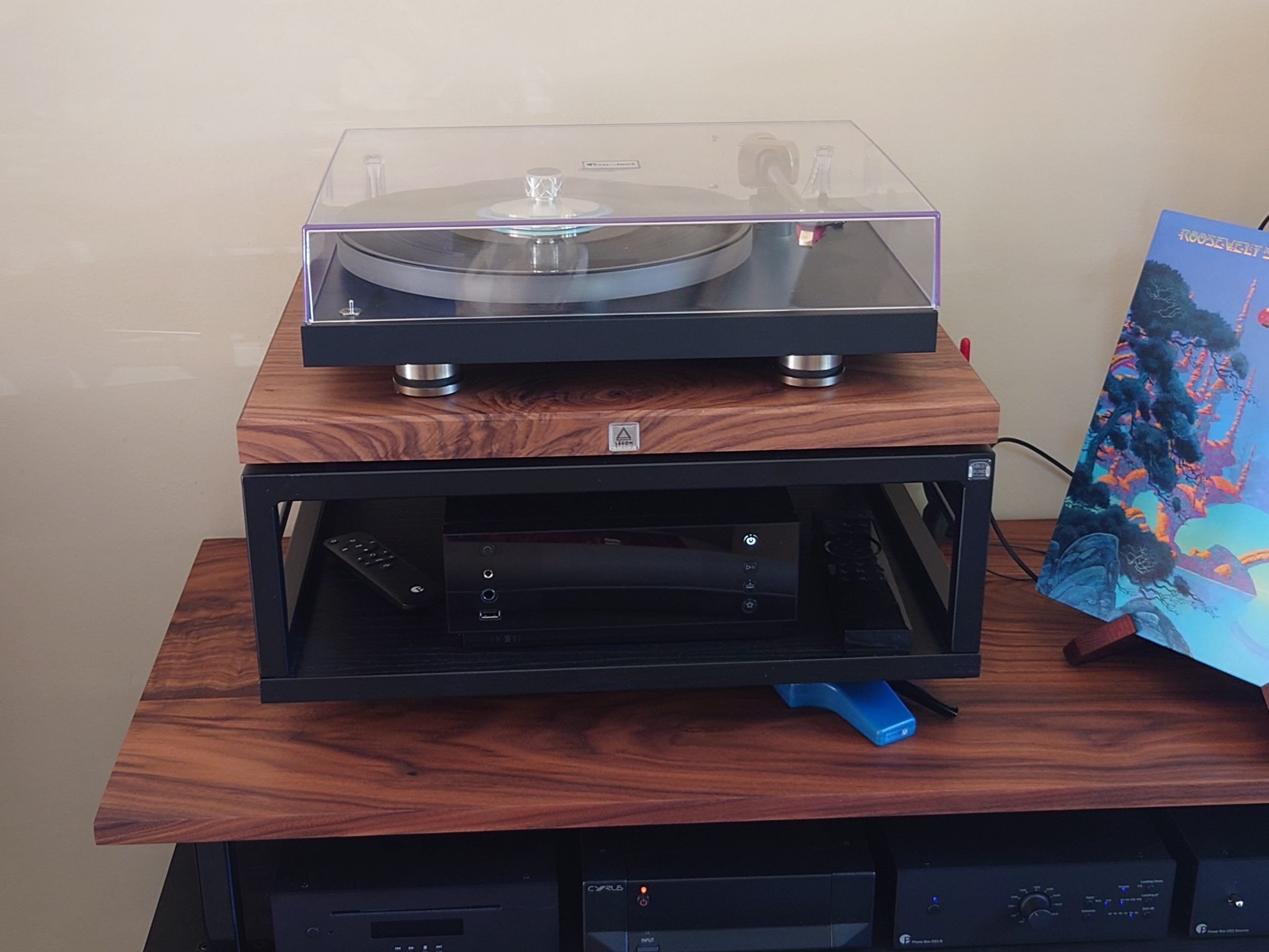 American Black Walnut ISODECK Turntable Plinth - Isolation Platform photo review