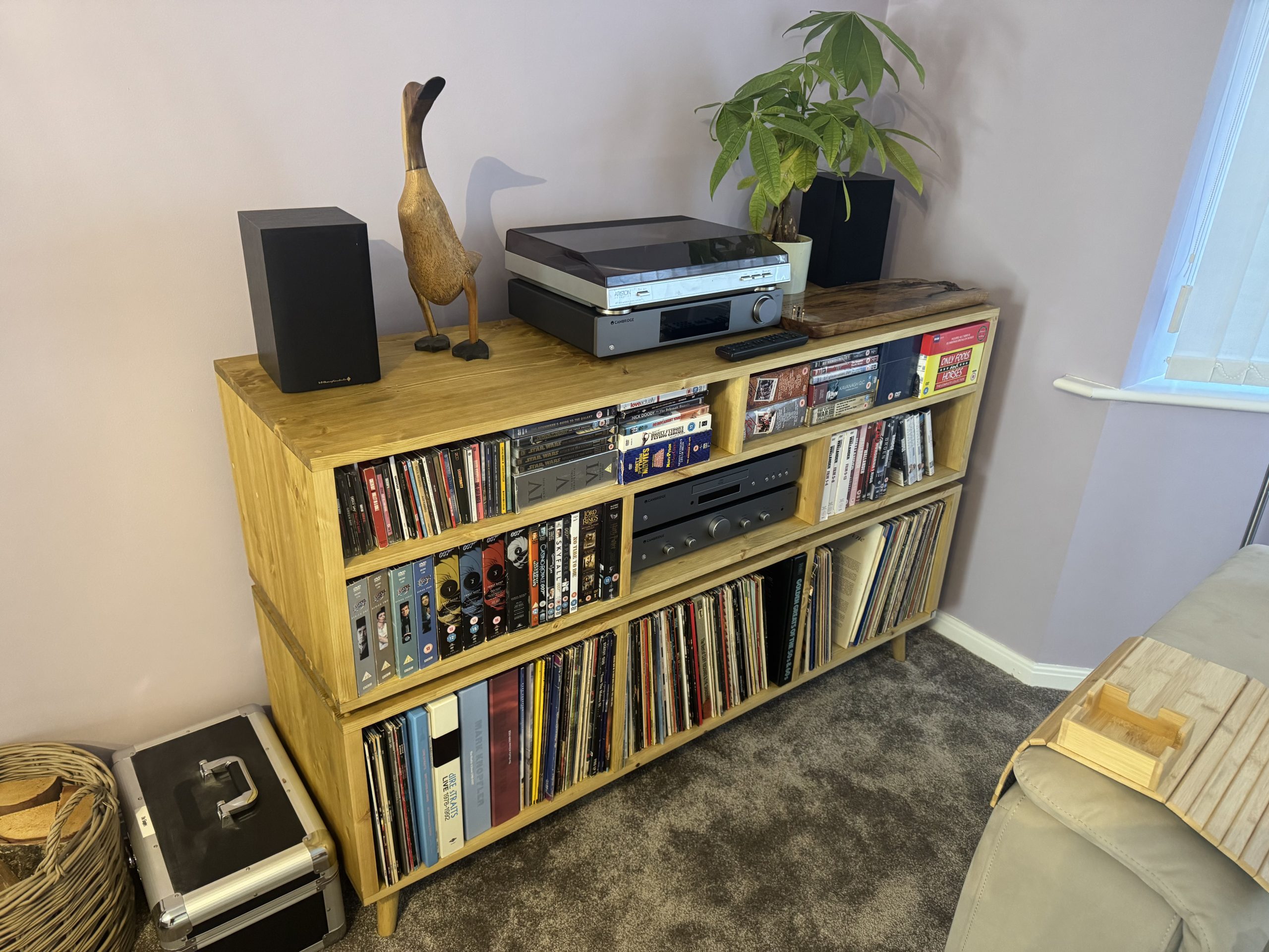 Vinyl & CD Storage Cabinet with Floating Isolation Amp Shelf photo review