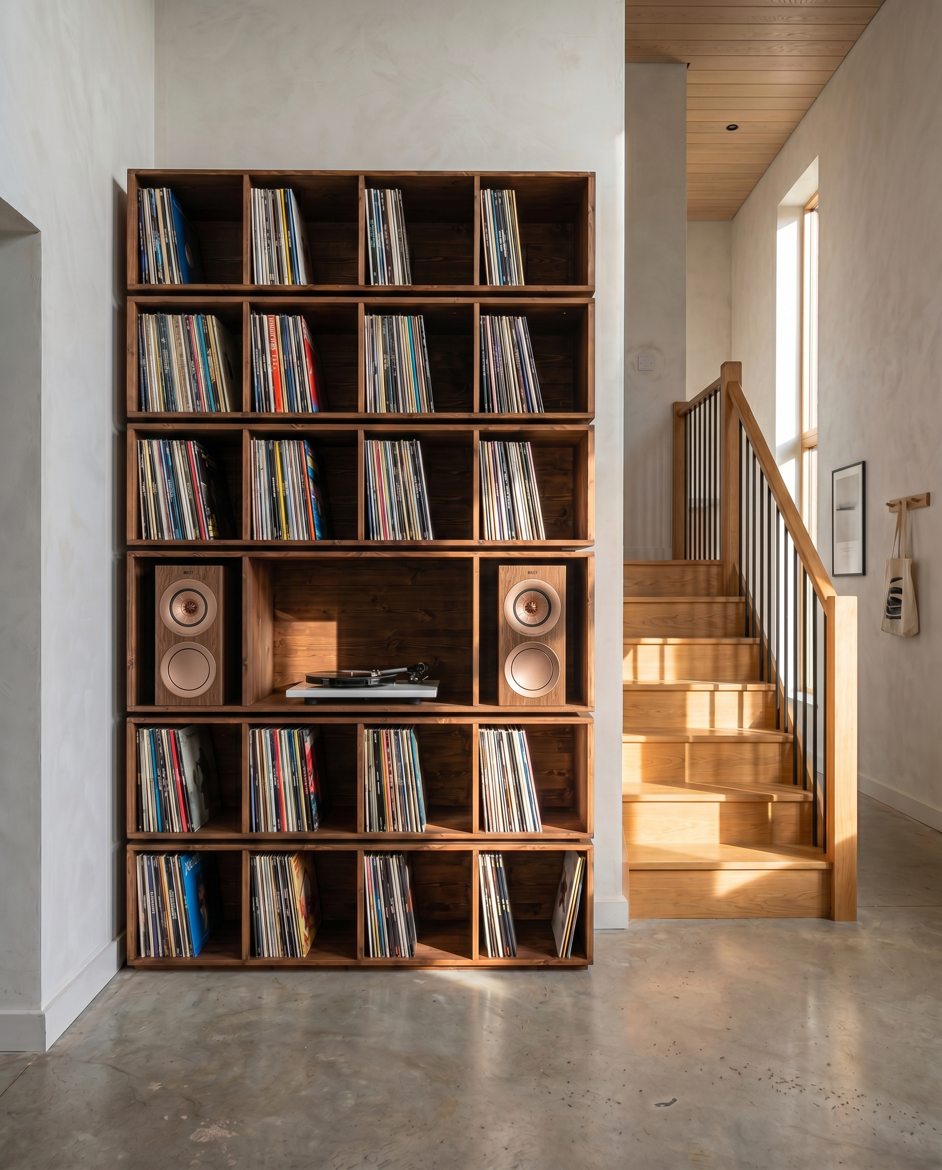 Click to view full screen Mรฅnga - Four Tier Vinyl Storage Cabinet for Collectors photo review